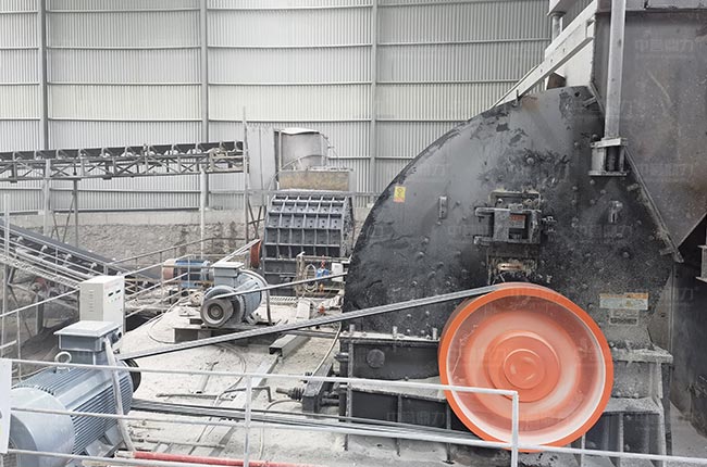 �����˲���a(ch��n)1000�f������ʯ�����a(ch��n)��