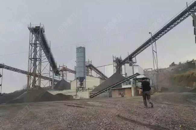 重慶巫山時產(chǎn)200噸機制砂生產(chǎn)線建設(shè)圖片