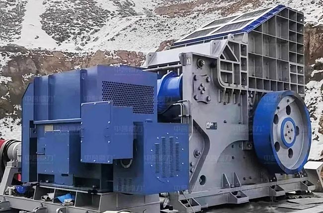 DLHGC臥式旋回破安裝現(xiàn)場(chǎng)