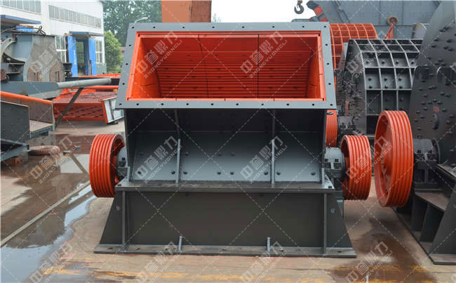 PCD2523單段式破碎機(jī) PCD2523單段式破碎機(jī)