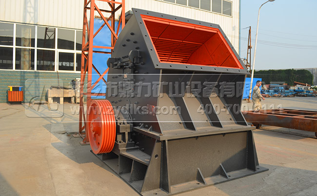 錘式破碎機(jī) 錘式破碎機(jī)