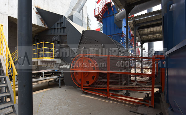 石料生產(chǎn)線破碎機(jī) 石料生產(chǎn)線破碎機(jī)