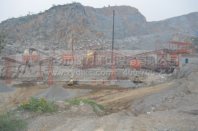 破碎生產(chǎn)線客戶現(xiàn)場(chǎng) 破碎生產(chǎn)線客戶現(xiàn)場(chǎng)