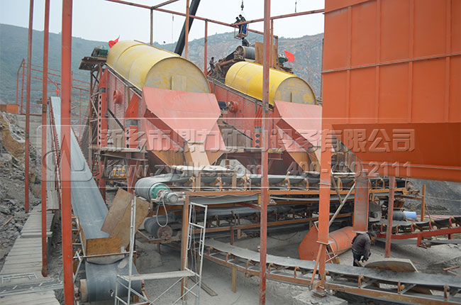 破碎生產(chǎn)線客戶現(xiàn)場(chǎng) 破碎生產(chǎn)線客戶現(xiàn)場(chǎng)