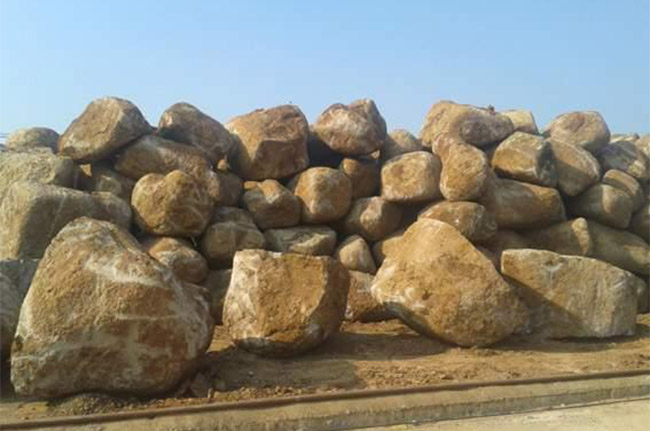 �����r����