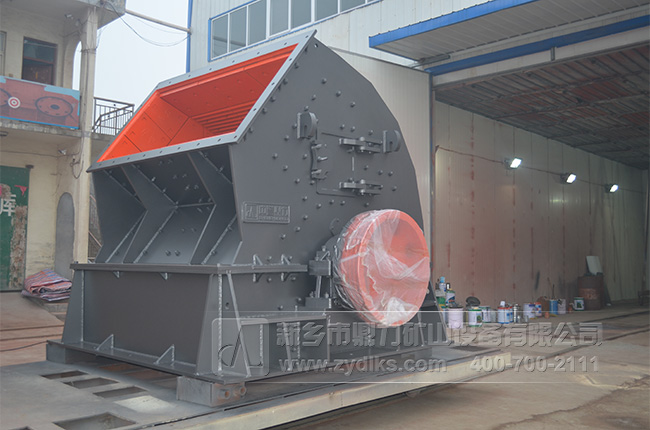 錘式破碎機設(shè)備 錘式破碎機設(shè)備