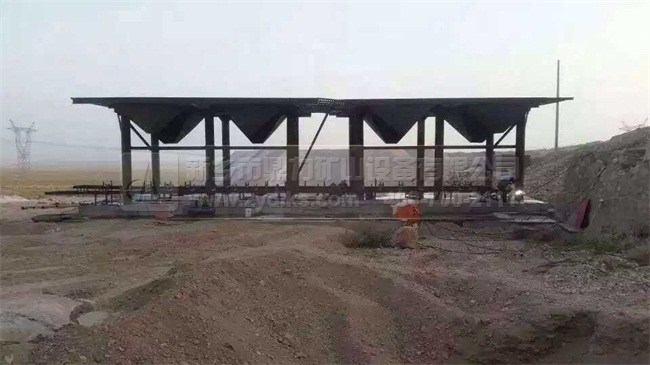 新疆時(shí)產(chǎn)200噸石料生產(chǎn)線 新疆時(shí)產(chǎn)200噸石料生產(chǎn)線