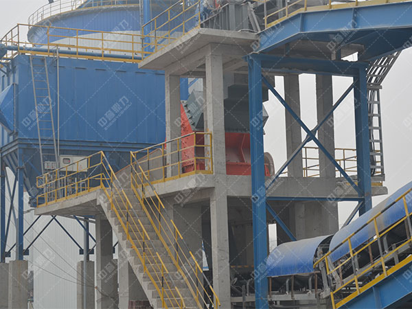 綠色環(huán)保型制砂機(jī)客戶現(xiàn)場(chǎng) 綠色環(huán)保型制砂機(jī)客戶現(xiàn)場(chǎng)