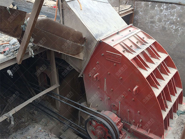錘式破碎機(jī)