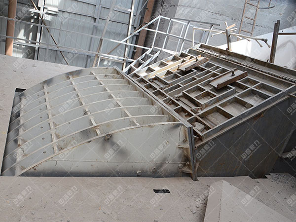 破碎機(jī)運(yùn)行