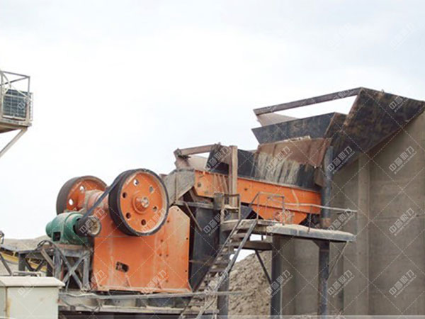 顎式破碎機(jī)安裝調(diào)試