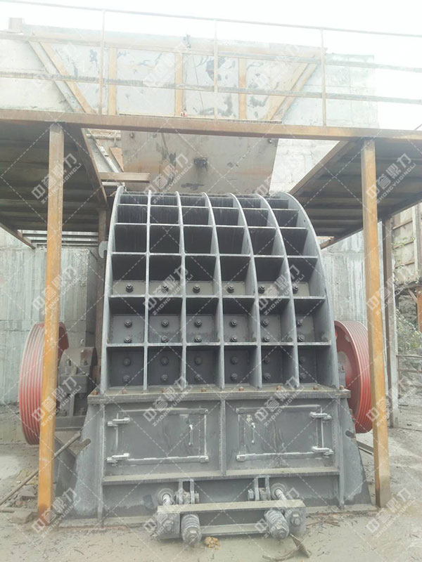 錘式破碎機(jī)