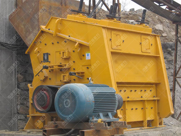 石料反擊破碎機(jī)