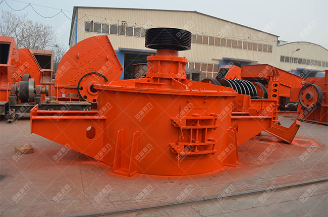 時(shí)產(chǎn)100噸沖擊破