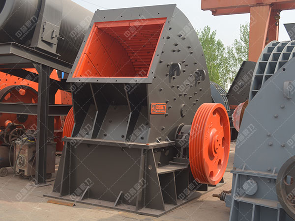 pc錘式破碎機(jī)