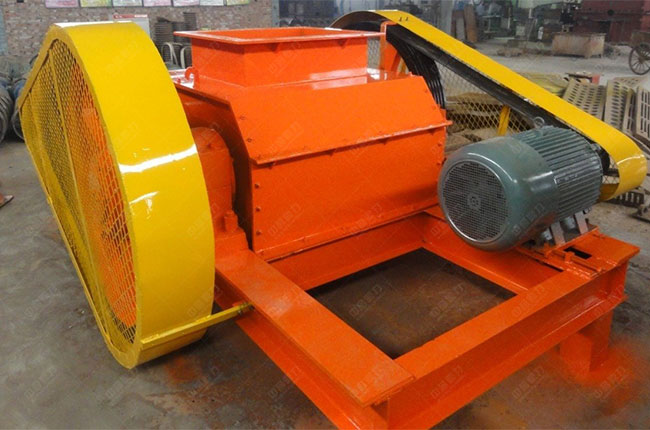 ��݁����C