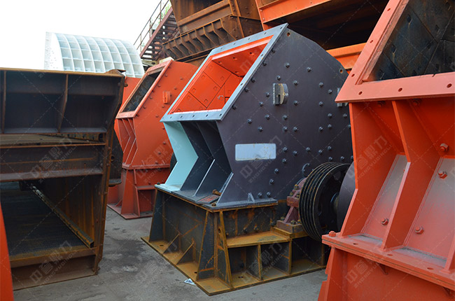 pcz1510重型錘式破碎機(jī) pcz1510重型錘式破碎機(jī)