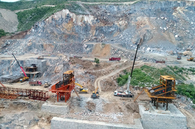 河北邯鄲中普建材有限公司時(shí)產(chǎn)800噸石料生產(chǎn)線