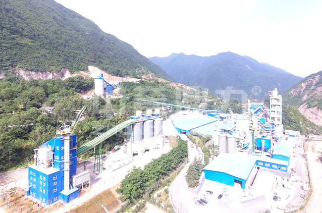陜西商洛市堯柏秀山水泥時(shí)產(chǎn)500噸石子生產(chǎn)線