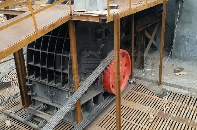 河南鞏義二手1512錘破使用現(xiàn)場